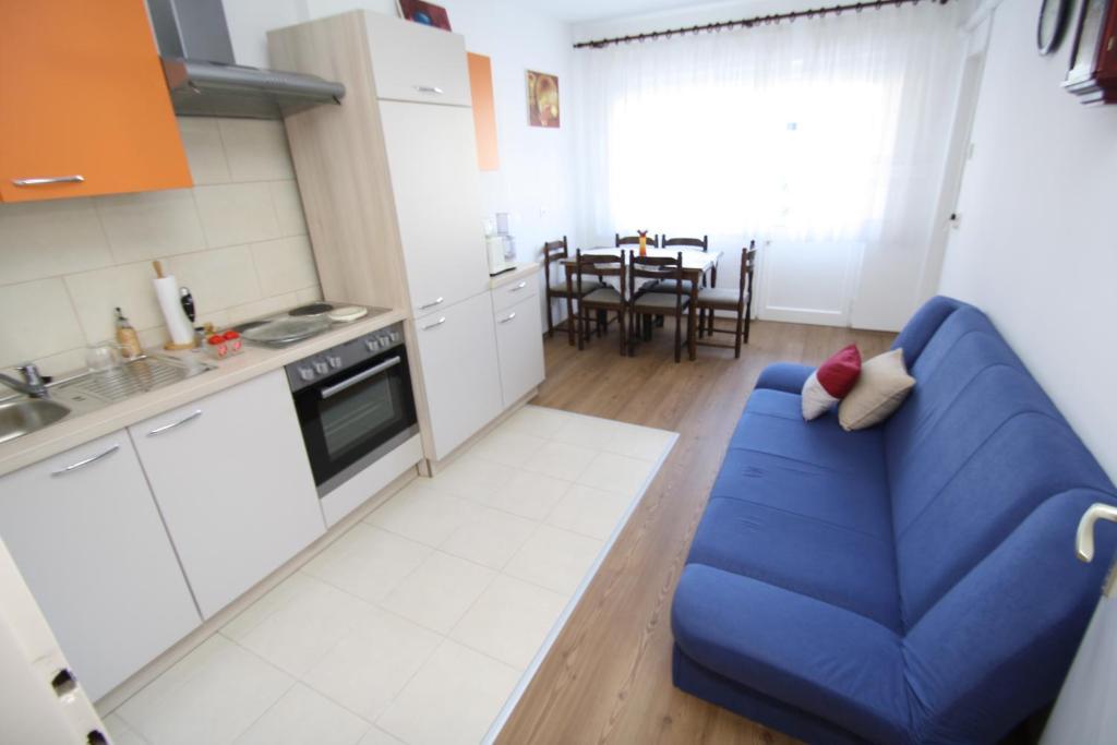 Apartments Tena With Private Parking Pula Quarto foto